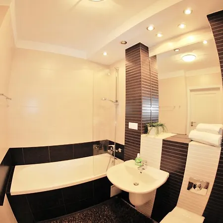 Royal Apartments - Apartamenty Jagielly Wroclaw Room photo